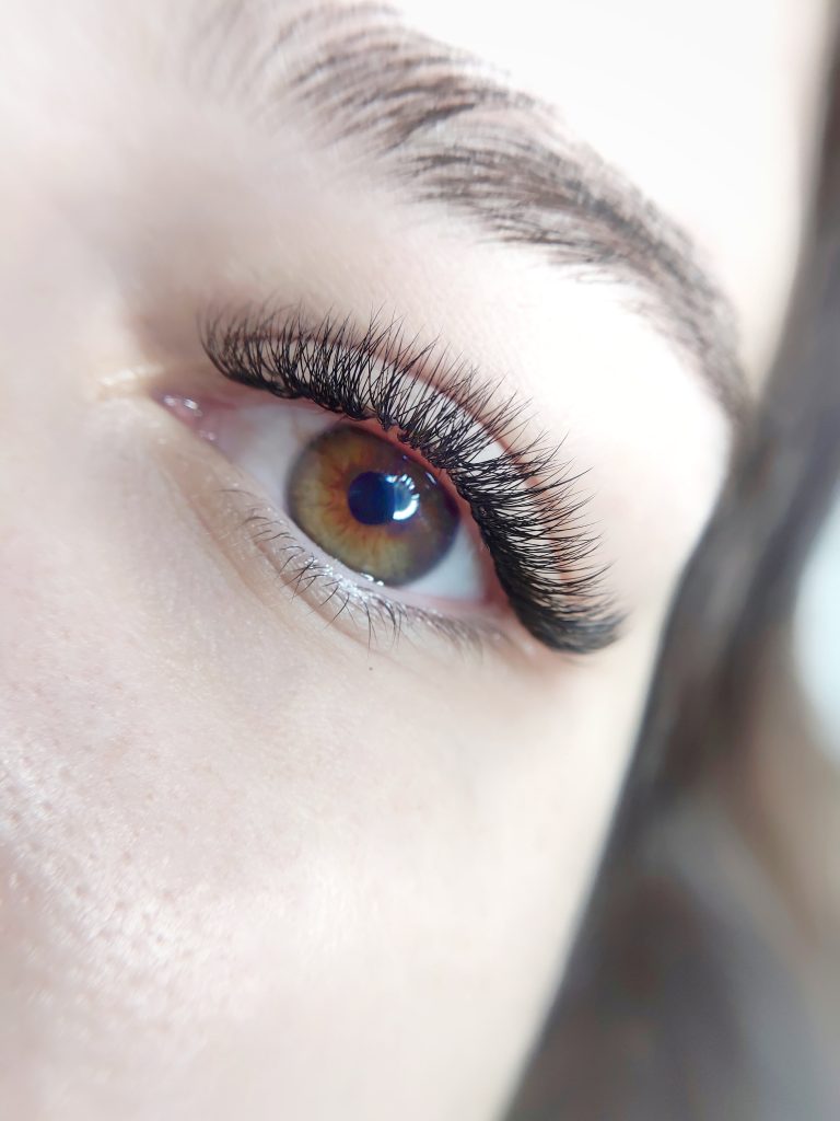 classic eyelash extension2
